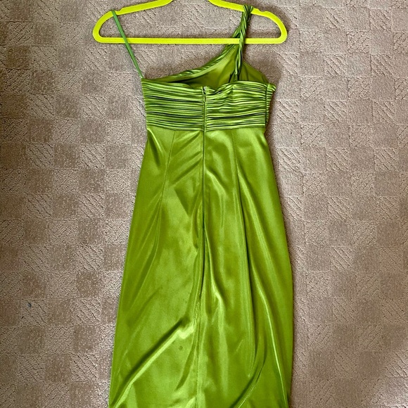 Cocktail dress, size xxs, le chateau - Picture 2 of 3